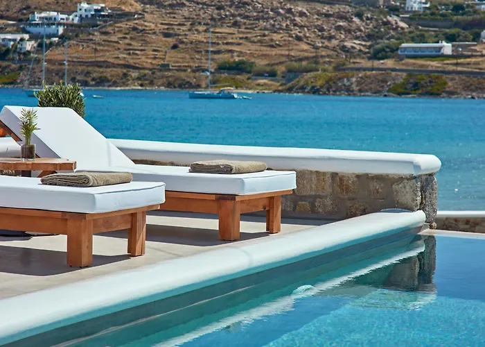 Mykonos Waves House & 4* Ornos (Mykonos)