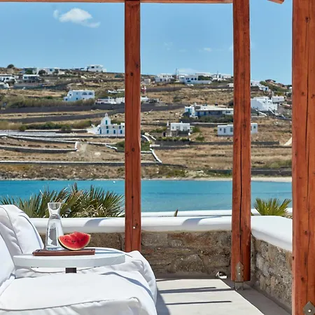 アパートホテル Mykonos Waves House & オルノス