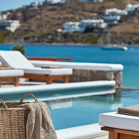 Mykonos Waves House & Apart-hotel