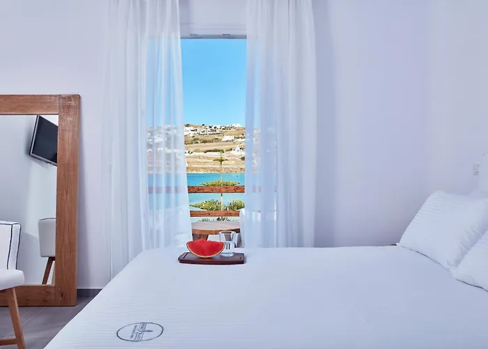 Mykonos Waves House & 4* Ornósz