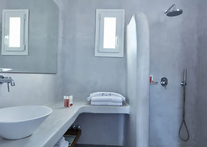 Mykonos Waves House & Ornos (Mykonos)